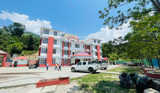 कर्मचारी निलम्बनले सेवा प्रवाहमा समस्या