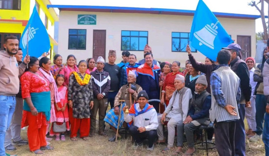 नकापधारी समूहद्वारा लघुवित्तमा लुटपाट