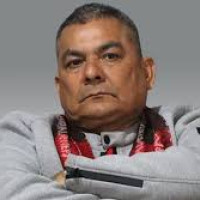 टोपी भिसामा अस्ट्रेलिया