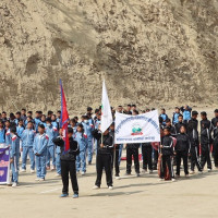 इङ्ग्ल्यान्ड र स्पेनबिच बराबरीको टक्कर