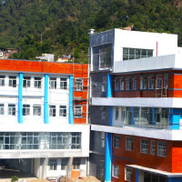 प्राविधिक र चिकित्सकको विवरण माग