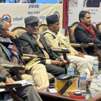 पुल निर्माण कार्य सुचारु गराउन स्थानीय युवा आन्दोलनमा