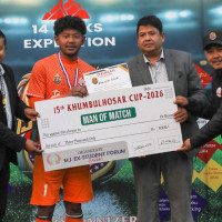 स्वास्थ्य बीमा बन्द गर्न दिनु हुँदैन : प्रदीप पौडेल