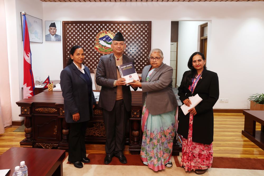 संविधान पुनरवलोकन अध्ययन सुरु, प्रधानमन्त्रीलाई जानकारी