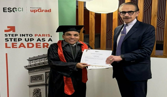 गदालले हासिल गरे विद्यावारिधि