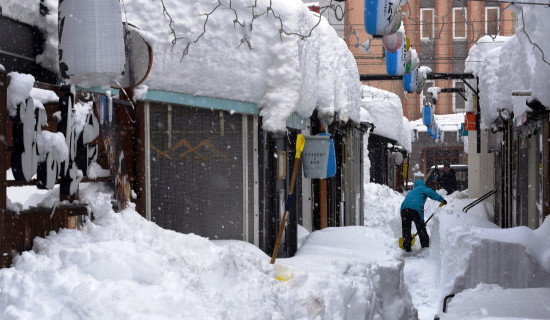 जापानमा भारी हिमपात, ४६ जनाको मृत्यु