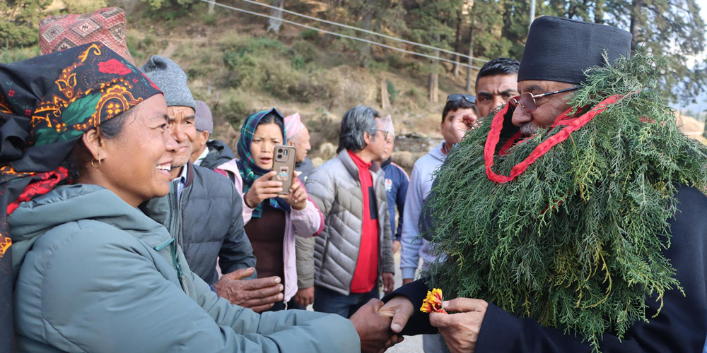 आज ३०औँ जनयुद्ध दिवस : क्रान्ति र शान्तिको सुरुआतस्थल रुकुमपूर्वमा जनयुद्ध दिवस मनाउँदै नेकपा