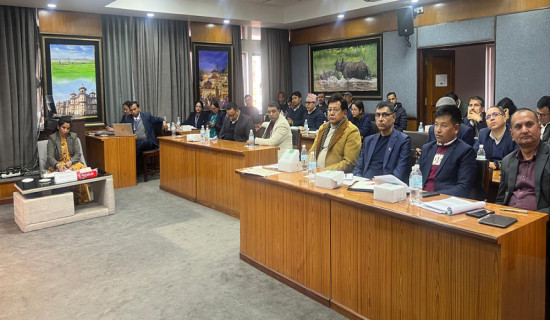 सञ्चार मन्त्रालयको दोस्रो त्रैमासिक समीक्षाः पुँजीगत खर्च बढाइनुपर्नेमा जोड