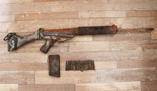 फेवातालमा जाल हान्दा बन्दुक र गोली