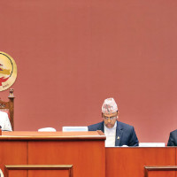 चिसो छल्न ज्येष्ठ नागरिकलाई फाइबर सिरक