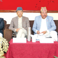 चिसो छल्न ज्येष्ठ नागरिकलाई फाइबर सिरक