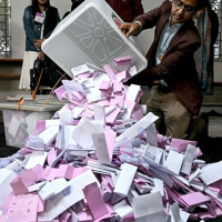 भरतपुर र कालिका जोड्ने मुख्य सडक कालोपत्रे