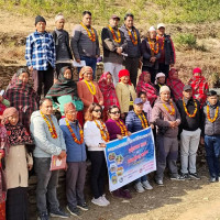 ढिस्कोले पुरिएर एकको मृत्यु