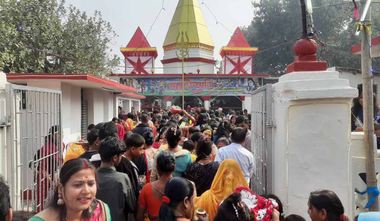 शिवालयमा भक्तजनको घुइँचो