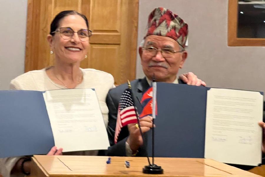 विकासमा विदेशी अनुभवको कडी