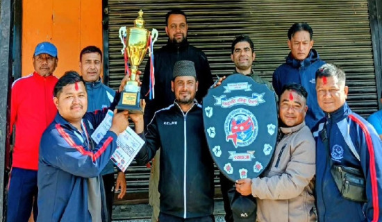 राष्ट्रपति रनिङ शिल्डको उपाधि गल्याङलाई