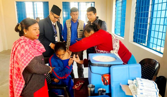 बाँकेमा सात हजारभन्दा बढी किशोरीलाई एचपिभी खोप