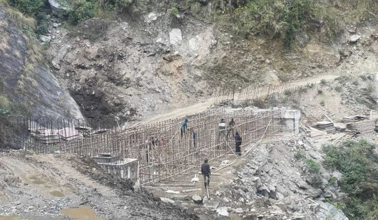 उत्तरी जापानमा हिउँले पुरिएका तीन जनाको उद्धार