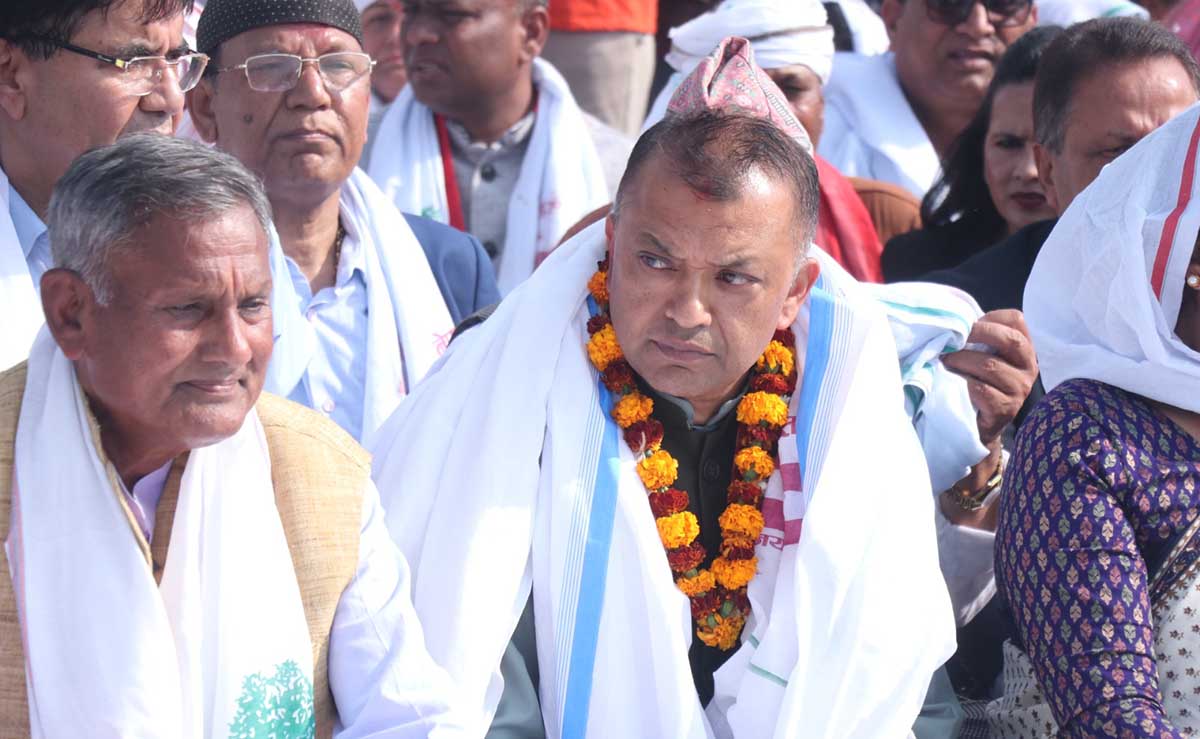 म मधेसको नेता होइन, बेटा हुन आएको हुँ : सभापति थापा