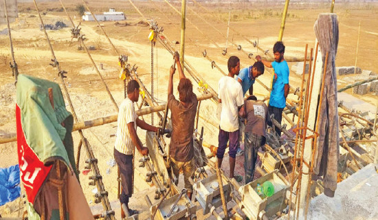 झोलुङ्गे पुल निर्माण अन्तिम चरणमा