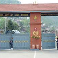 मतदाताको मन जित्न प्रचारको फरक शैली अपनाउँदै उम्मेदवार