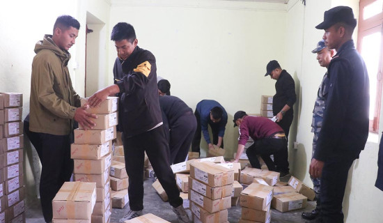 धनकुटामा आइपुग्यो निर्वाचनका लागि मतपत्र