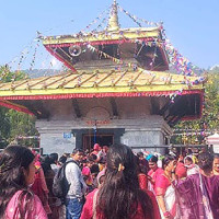 आगालागीपीडित परिवारलाई सहयोग