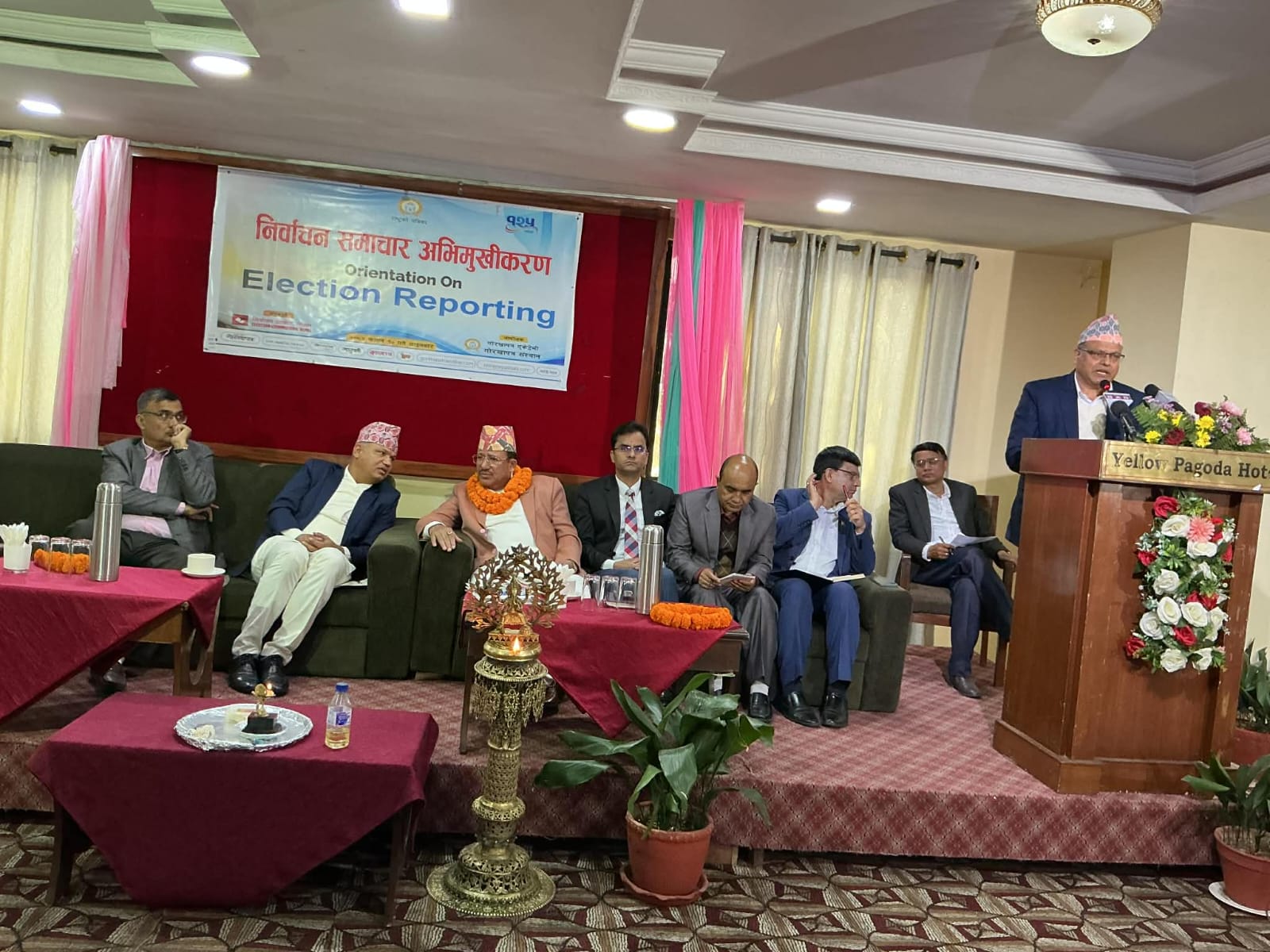 निर्वाचन समाचार अभिमुखीकरण  (प्रत्यक्ष प्रसारण)