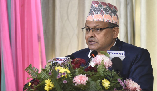 निर्वाचनमा तीन दिन बिदा दिन आयोगको सिफारिस