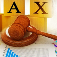 सर्वोत्कृष्टलाई प्रमाणपत्र थमाइँदै