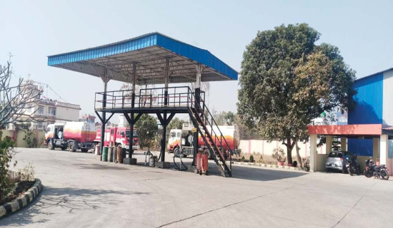 सुर्खेतमा डिजेल र पेट्रोल भण्डार बनाइने