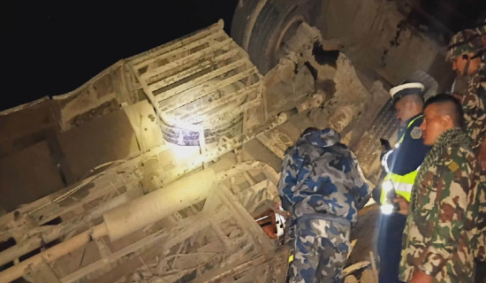 धादिङमा बस दुर्घटना १७ को मृत्यु , २४ घाइते