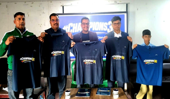 पूर्व कमैया कमलहरीद्वारा पुनःस्थापनाको माग गर्दै मन्त्रीलाई ज्ञापनपत्र