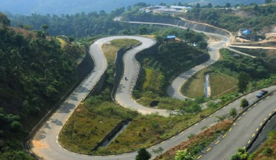 राजमार्गलाई आपत्कालीन विमान अवतरणयोग्य बनाउने नीति कागजमै सीमित