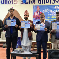 बाँकेमा आचारसंहिता विपरीतका तुल र ब्यानर हटाइयो