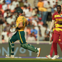 संविधान दिवसमा हुम्लावासीको देउडा नाच (फोटो फिचर)