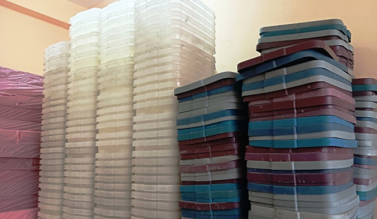 महोत्तरीमा मतपत्रसहित निर्वाचन सामग्री आइपुग्यो