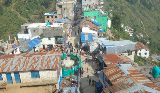 मान्म बजारमा मूल्यवृद्धि, उपभोक्ता मारमा