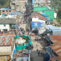 दुई मोटरसाइकल ठोक्किँदा तीन जनाको मृत्यु