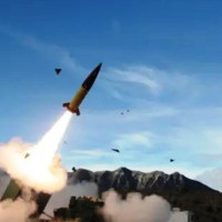 किमद्वारा राइफल उपहार, छोरी फेरि केन्द्रमा