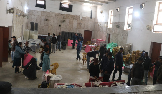 धनकुटामा मतदान सामग्री वितरण सुरु