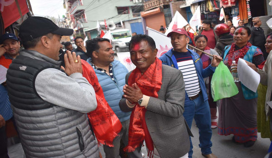 चुनावी प्रचारको अन्तिम दिन: बेनीमा उम्मेदवारको घरदैलो र दौडधुप