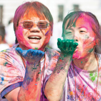 सडक, धारा र खोला जमेर बरफ (फोटो फिचर)