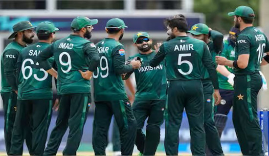 विश्वकपमा खराब प्रदर्शन गरेपछि पाकिस्तानका खेलाडीलाई जरिवाना