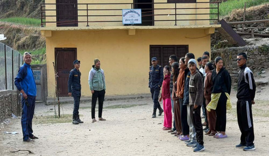 सबै मतदान केन्द्रमा पुग्यो निर्वाचन सामग्री