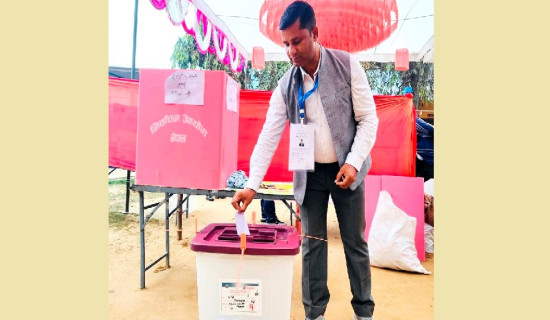 पूर्वमन्त्री राईद्वारा मतदान