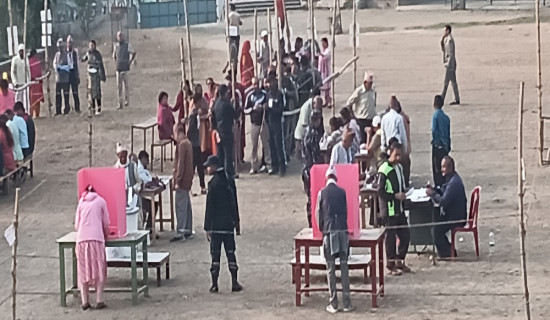 बर्दिवासमा पौने घण्टापछि सुरु भयो मतदान
