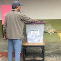 राप्रपा अध्यक्ष लिङ्देनद्वारा मतदान