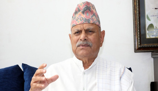 एक सय पाँच वर्षीय खड्काले गर्नुभयो पहिलो मतदान