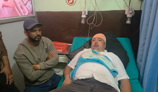 कैलालीमा  वडाध्यक्षमाथि कुटपिट